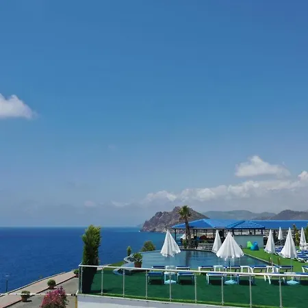 Barco Blanco Hotel *